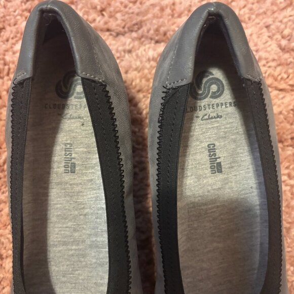 Clarks Cloudsteppers Shoes Women's 9M Dash Gray Slip On Caddell Dash Wedge Pump - Picture 4 of 5